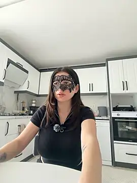 0gece0 online show from 04/13/26, 09:13