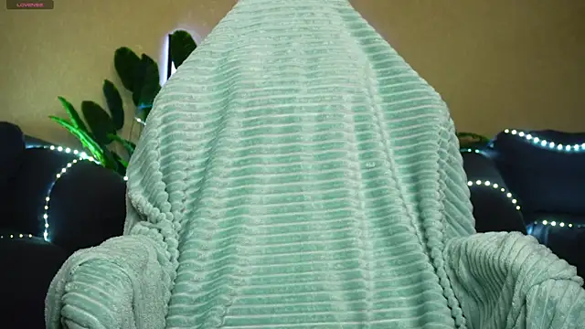 AnitaVon online show from 04/03/26, 07:59