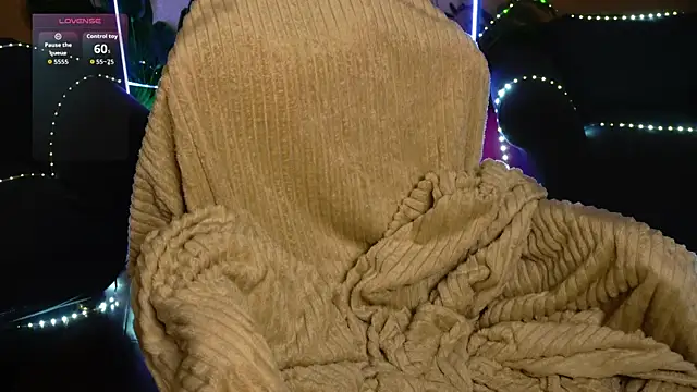 AnitaVon online show from 01/11/26, 05:03