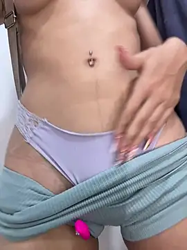 SweetBunnyGF online show from 04/25/26, 10:40