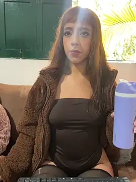 AliceMrtnz online show from 03/06/26, 06:58