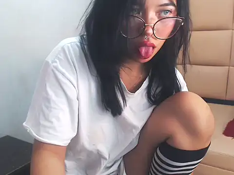 lilith sexy19 online show from 10/01/25, 07:18