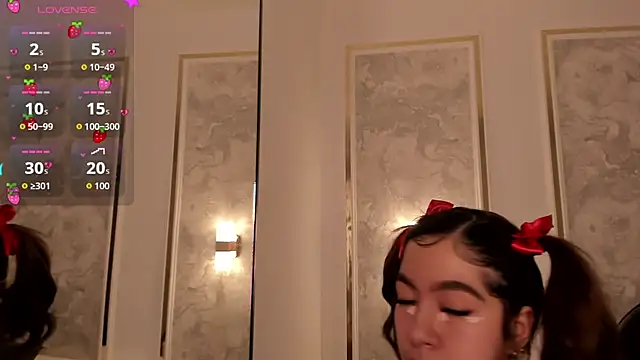 Snapshot of doll_eyees_ chatting on 10/11/25, 02:23 doll eyees online show from 10/11/25, 02:23