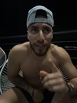 Snapshot of Thiago_Hill chatting on 01/11/26, 05:03 Thiago Hill online show from 01/11/26, 05:03