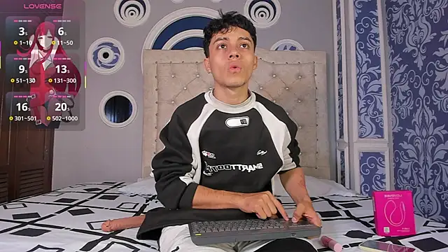 Dani rivass online show from 10/24/25, 11:42