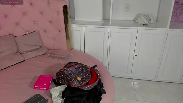 Snapshot of Dani_rivass chatting on 11/01/25, 08:52 Dani rivass online show from 11/01/25, 08:52