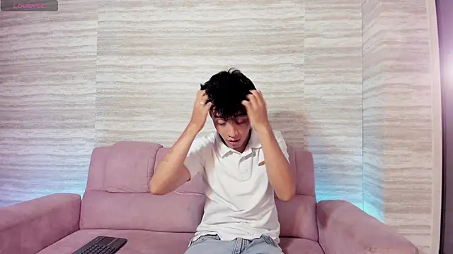 Snapshot of Dani_rivass chatting on 12/03/25, 11:42 Dani rivass online show from 12/03/25, 11:42