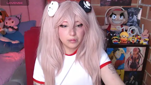 Snapshot of _alexa19pretty_ chatting on 05/28/26, 07:09 alexa19pretty online show from 05/28/26, 07:09