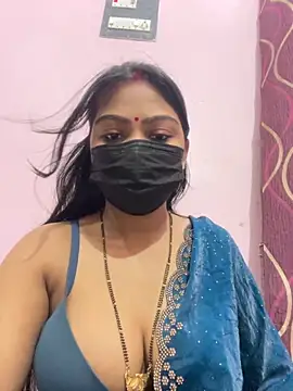 Snapshot of anjalibb chatting on 10/04/25, 12:01 anjalibb online show from 10/04/25, 12:01