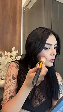 Snapshot of AliceRitter chatting on 11/10/25, 06:35 AliceRitter online show from 11/10/25, 06:35