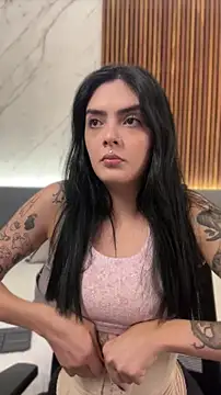 Snapshot of AliceRitter chatting on 04/08/26, 10:11 AliceRitter online show from 04/08/26, 10:11