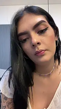 Snapshot of AliceRitter chatting on 06/02/26, 10:21 AliceRitter online show from 06/02/26, 10:21