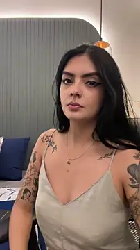Snapshot of AliceRitter chatting on 06/19/26, 10:25 AliceRitter online show from 06/19/26, 10:25