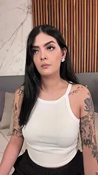 Snapshot of AliceRitter chatting on 03/03/26, 10:28 AliceRitter online show from 03/03/26, 10:28