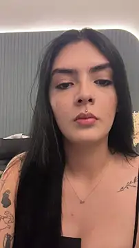 Snapshot of AliceRitter chatting on 05/13/26, 10:17 AliceRitter online show from 05/13/26, 10:17