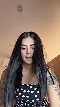 Snapshot of AliceRitter chatting on 11/08/25, 08:12 AliceRitter online show from 11/08/25, 08:12