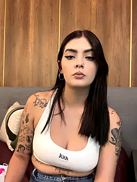 Snapshot of AliceRitter chatting on 09/13/25, 06:52 AliceRitter online show from 09/13/25, 06:52