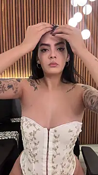 Snapshot of AliceRitter chatting on 04/15/26, 10:32 AliceRitter online show from 04/15/26, 10:32