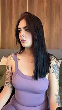 Snapshot of AliceRitter chatting on 10/22/25, 04:50 AliceRitter online show from 10/22/25, 04:50