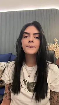 Snapshot of AliceRitter chatting on 05/21/26, 10:18 AliceRitter online show from 05/21/26, 10:18