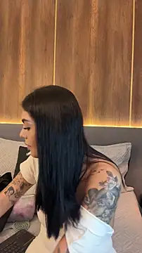 Snapshot of AliceRitter chatting on 10/30/25, 07:22 AliceRitter online show from 10/30/25, 07:22