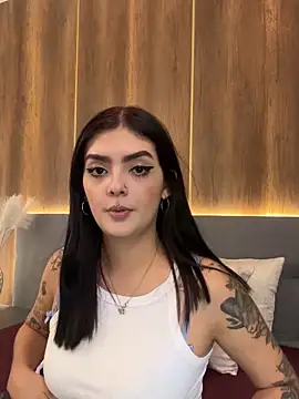 Snapshot of AliceRitter chatting on 09/11/25, 07:25 AliceRitter online show from 09/11/25, 07:25