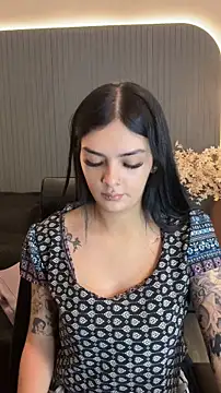 AliceRitter online show from 02/04/26, 05:19