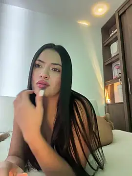 Lu090  online show from 12/14/25, 05:07