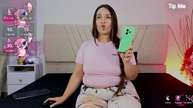 isabella cf online show from 03/22/26, 05:10