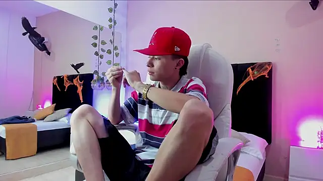 Nascary Fox online show from 10/24/25, 07:35