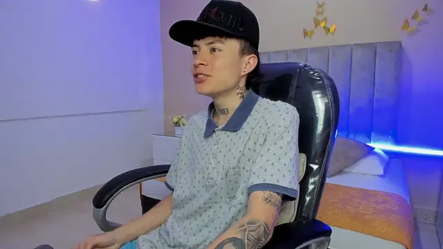 Nascary Fox online show from 02/21/26, 07:27