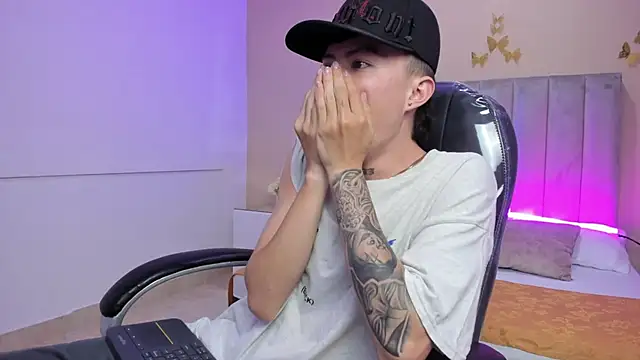 Nascary Fox online show from 02/01/26, 03:10