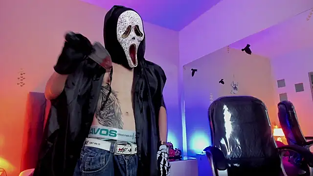 Nascary Fox online show from 10/31/25, 08:49