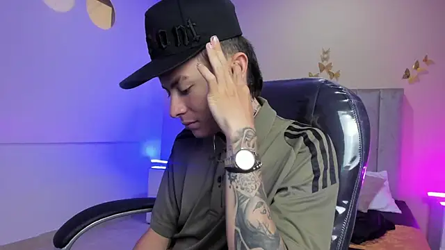 Nascary Fox online show from 03/28/26, 01:01