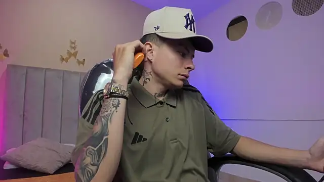 Nascary Fox online show from 03/24/26, 12:27