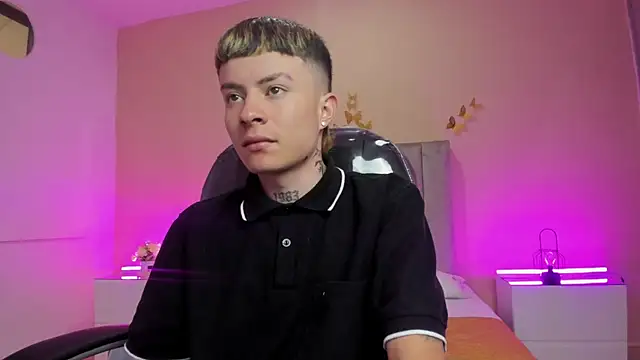 Nascary Fox online show from 04/02/26, 12:45