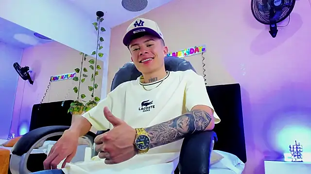 Nascary Fox online show from 11/26/25, 07:58