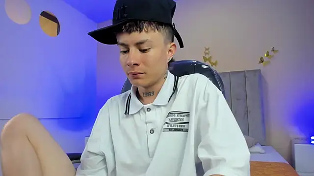 Nascary Fox online show from 04/10/26, 02:57