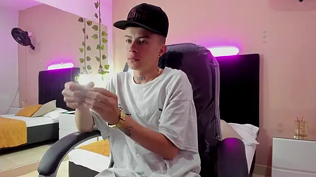 Nascary Fox online show from 11/03/25, 08:01