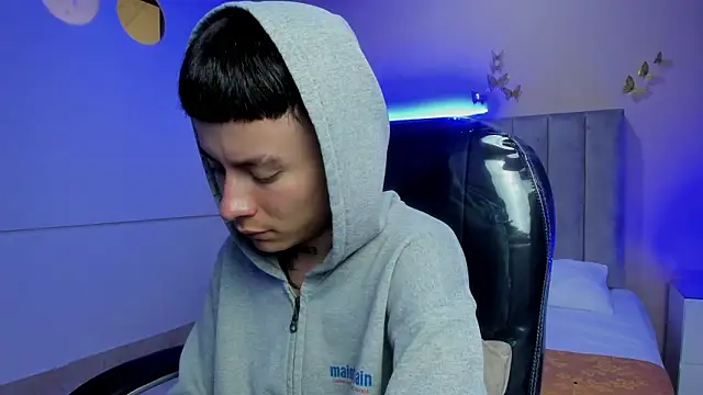 Nascary Fox online show from 03/08/26, 02:31