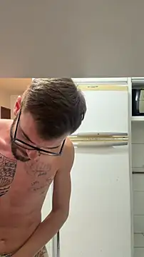 Snapshot of Leonsouzaof chatting on 02/07/26, 11:13 Leonsouzaof online show from 02/07/26, 11:13