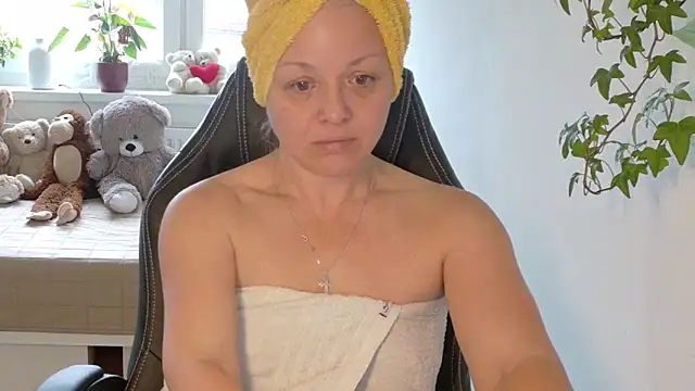 Linsy Kim online show from 03/15/26, 10:11