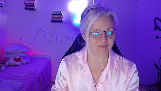 Linsy Kim online show from 03/25/26, 03:17