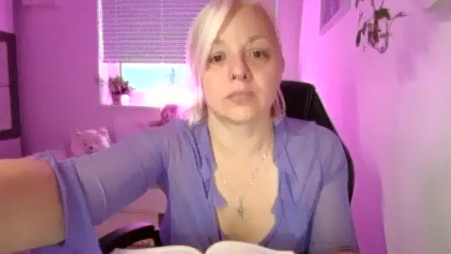 Linsy Kim online show from 11/20/25, 06:36