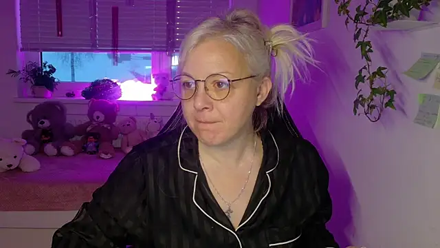 Linsy Kim online show from 01/14/26, 06:39