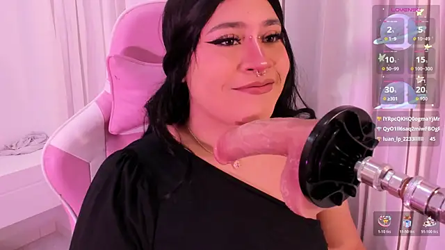 mia yeager online show from 10/23/25, 03:49