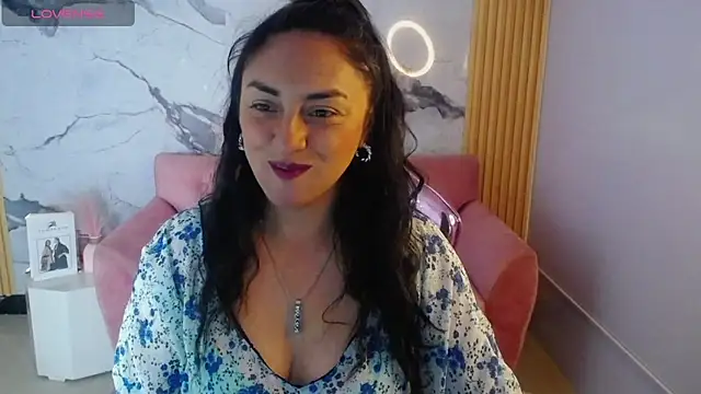 tamara ch1 online show from 10/01/25, 03:22