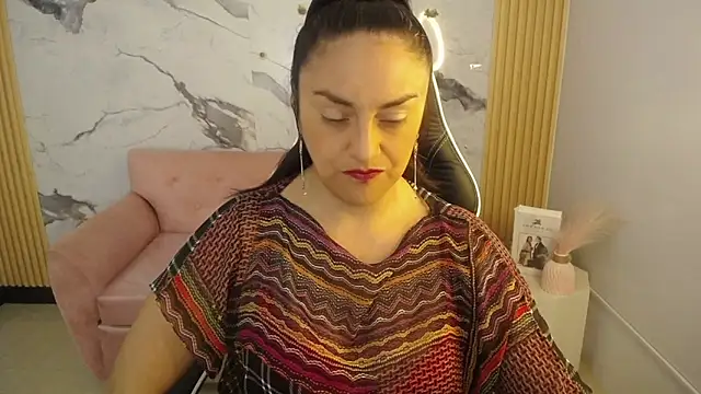 tamara ch1 online show from 10/29/25, 03:16