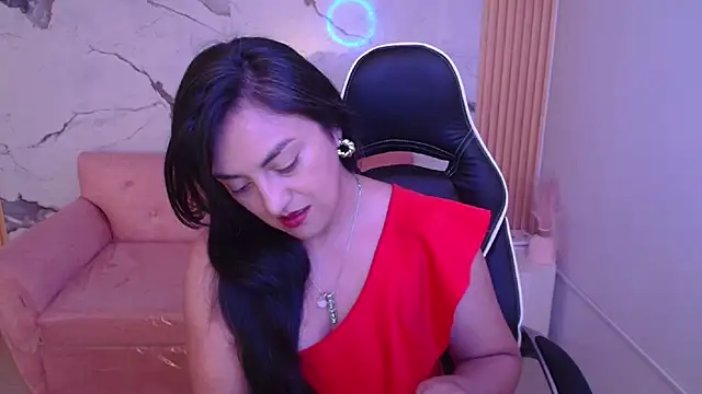 tamara ch1 online show from 12/18/25, 03:55