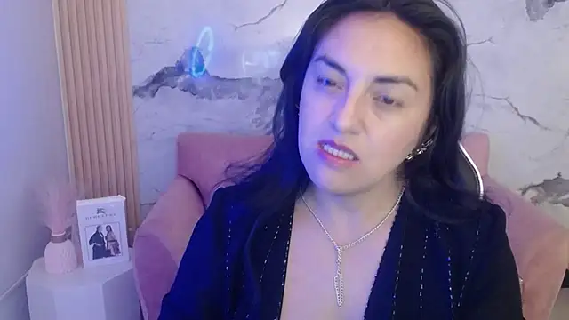 tamara ch1 online show from 11/19/25, 03:39